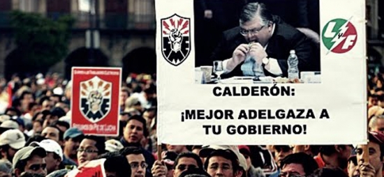 Marcha del SME hacia las intalaciones de LyFC y la Secretaria del Trabajo