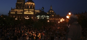 Acto público en la Plaza de Armas